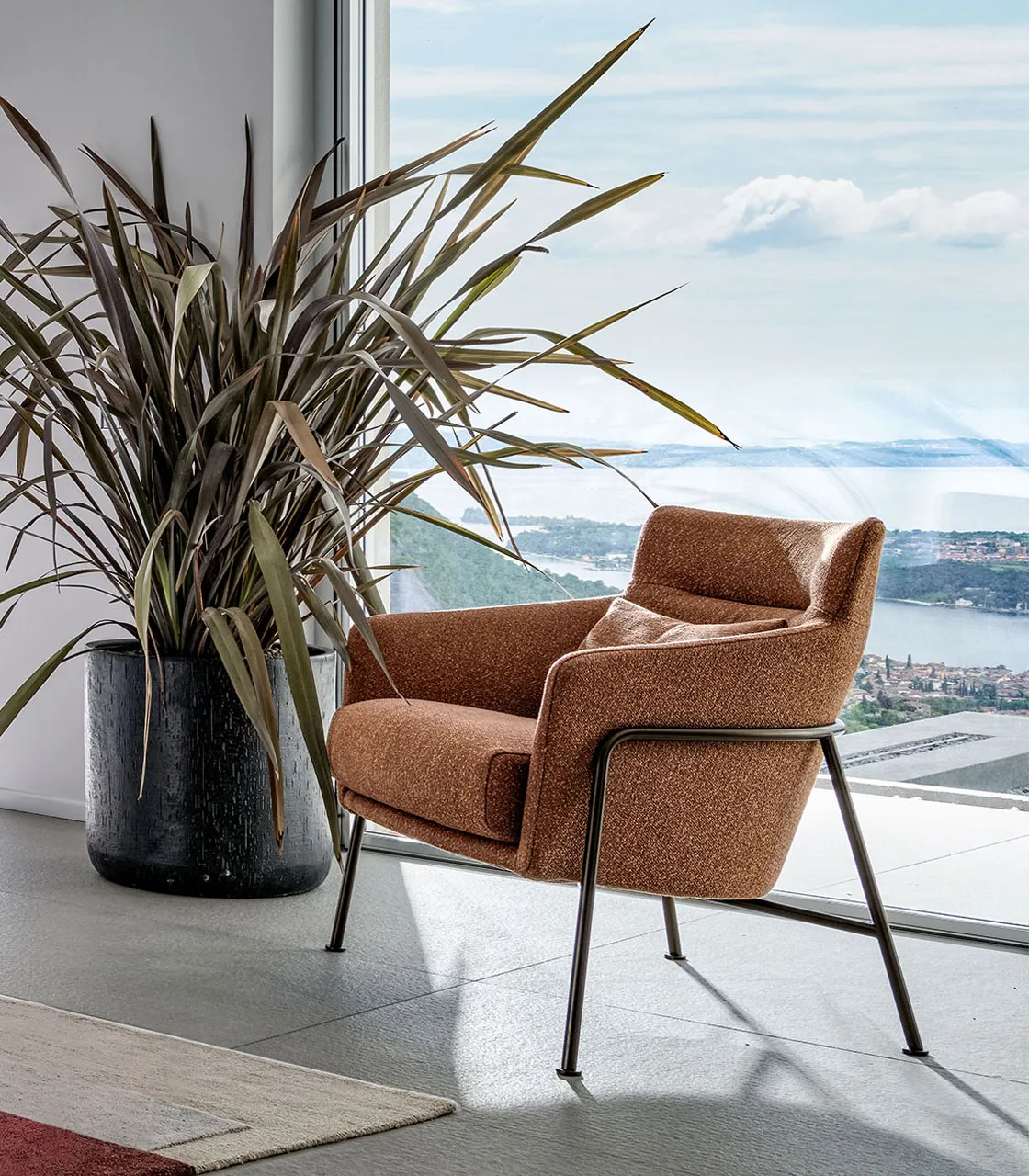 Poltrona in tessuto ADELE SWEET by Twils