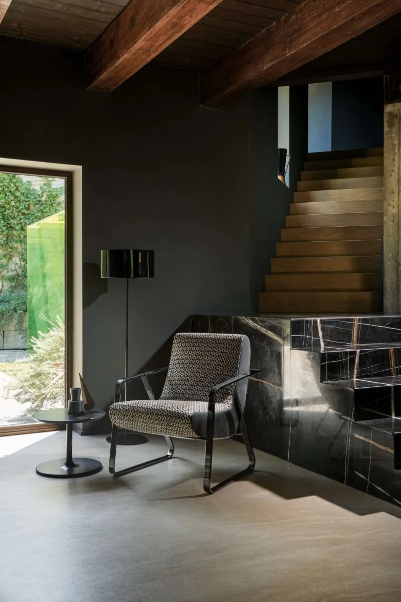 Moon sled armchair by Twils